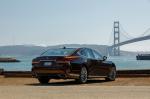 Lexus LS500h AWD 2017 года (NA)